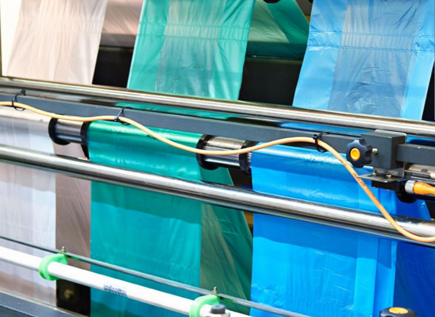 注塑機(jī)、擠出機(jī)、吹膜機(jī)和吹塑機(jī)對(duì)中解決方案